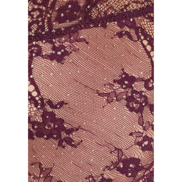 FP Showoff Lace Bodysuit - Picture 8 of 12